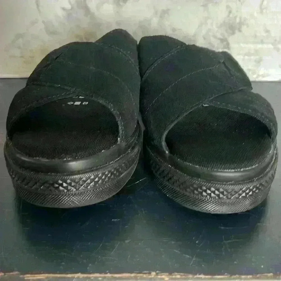 Converse Women’s Slides Sandals Black 6.5 - Picture 3 of 10
